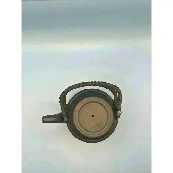 Ti Liang Pot Clay Tea Pot - Picture 2 of 7